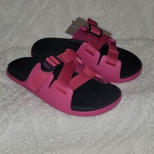 NWT Chaco K's Chillos Youth Active Magenta Adjustable Strap Sandals Size 2